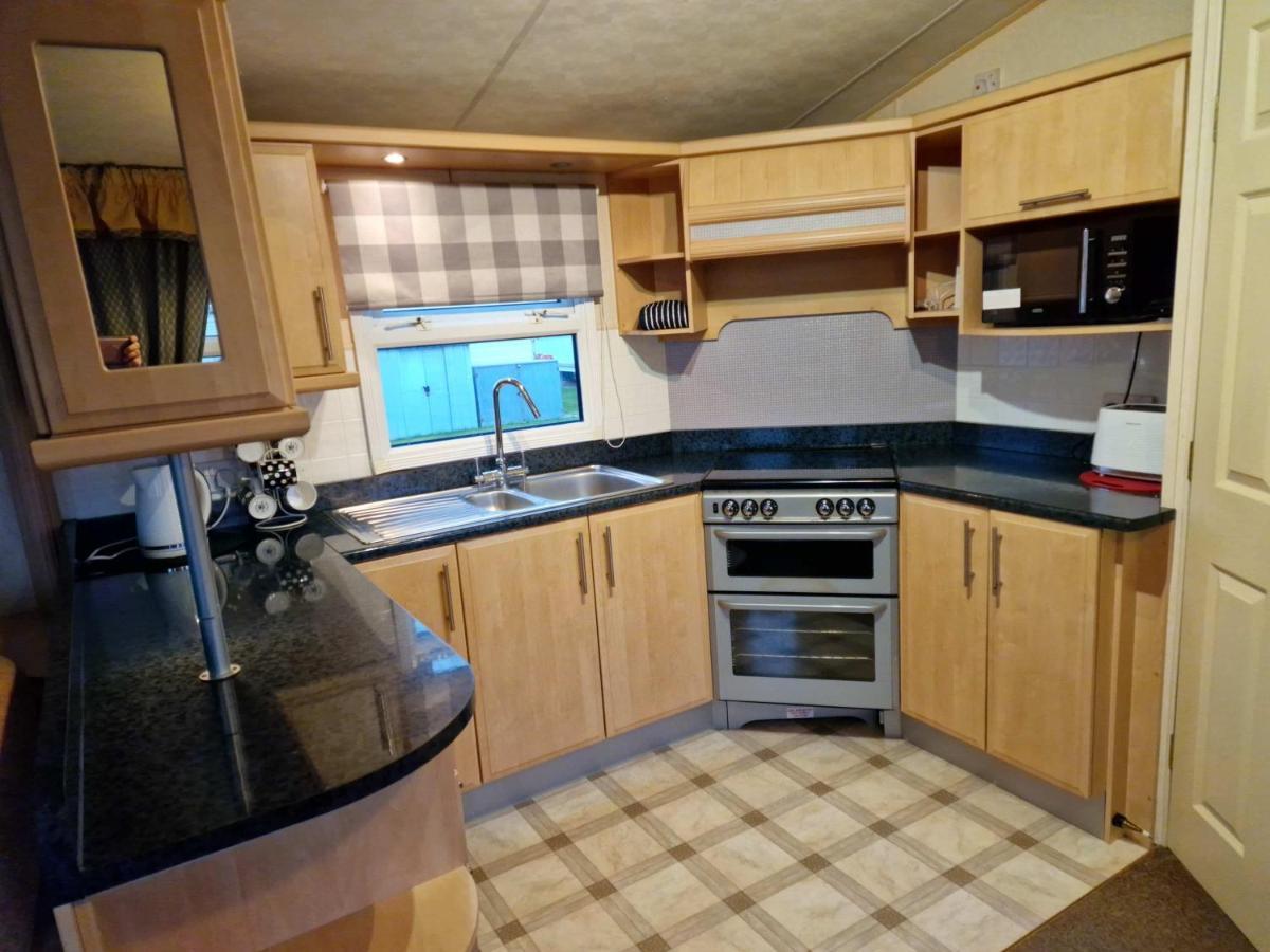 Jasmine'S Retreat - Pet Friendly, Ingoldmells Appartement Buitenkant foto